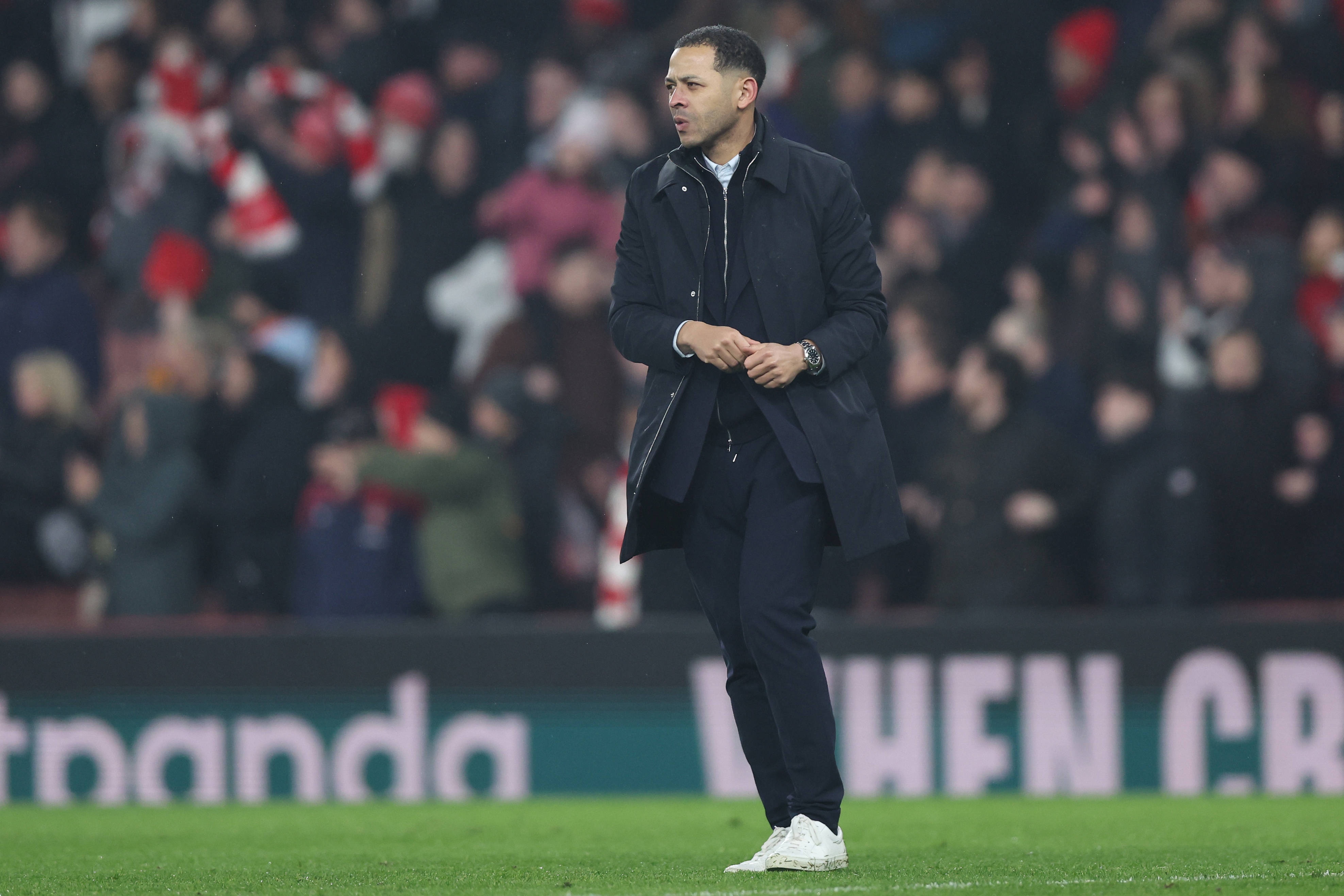 世界杯官方客户端安装-阿森纳跟队：罗塞尼尔小题大做，热身时越界的情况很常见